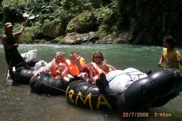 پانسیون Ida Guest House & Jungle Trekking
