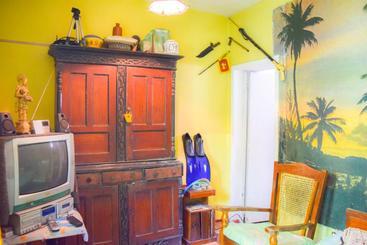 پانسیون Shammie Guest House
