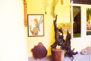 پانسیون Shammie Guest House