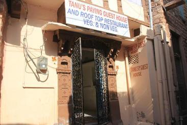 پانسیون Tanu S Homestay