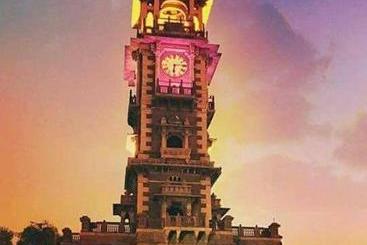 پانسیون Tanu S Homestay