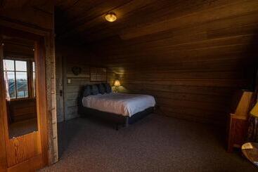 旅馆 The Captains Quarters