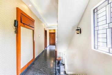 هتل Status Executive Rooms