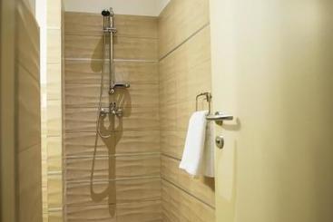 پانسیون Luxe Stay
