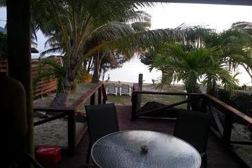 پانسیون Sunset Palms Rarotonga