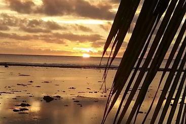پانسیون Sunset Palms Rarotonga