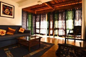 استراحتگاه Bara Bungalow Gethia, Nainital  A Rosakue Collection