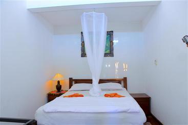 پانسیون Tirta Yoga Inn