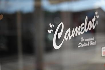 پانسیون Camelot