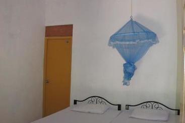 پانسیون Gopalapuram Guest House