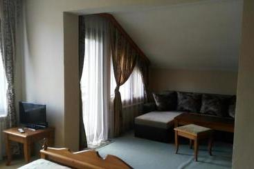 پانسیون Guest House Raffe