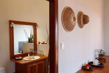هتل Pindaya Farm House