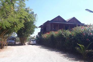 هتل Pindaya Farm House