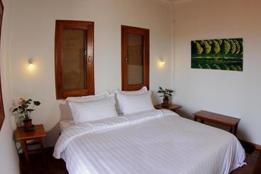هتل Pindaya Farm House