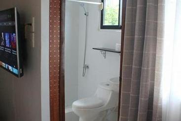 پانسیون Gomez Guest House
