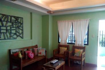 پانسیون Gomez Guest House