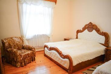 پانسیون Guest House Nataly