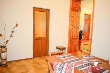 پانسیون Guest House Nataly