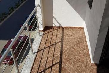 پانسیون Delmar Hotel Apart