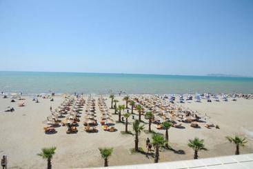 پانسیون Delmar Hotel Apart