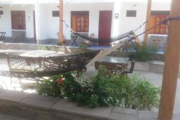 پانسیون Hostal Naylamp