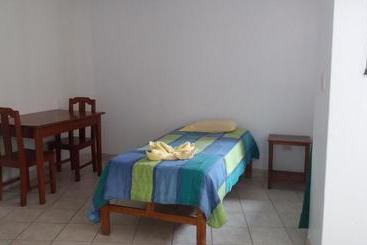 پانسیون Hostal Naylamp