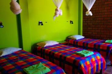 پانسیون Hostal Naylamp