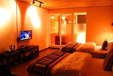 پانسیون Kevin's Trekker Inn