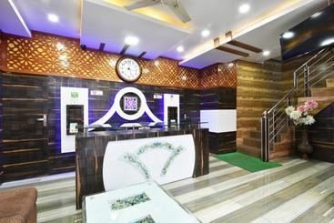 پانسیون Surbhi Guest House