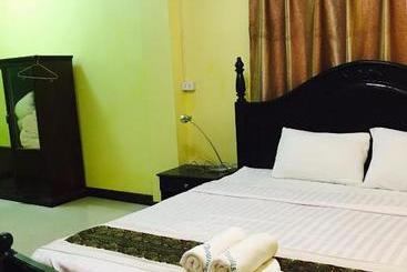 Pension Thoulasith Guesthouse