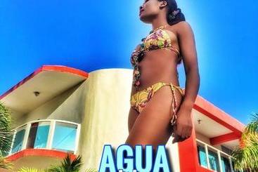 Agua Del Caribe