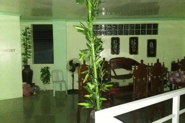 هاستل Aranascarillo Travellers Inn