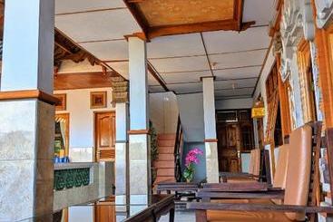 هاستل Serangan Inn Ii