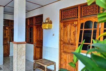 هاستل Serangan Inn Ii