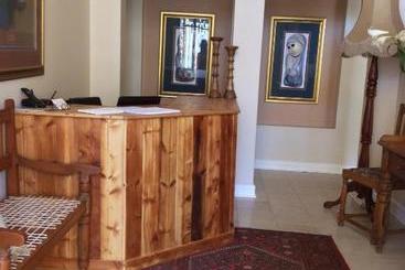 پانسیون Florentia Guest House