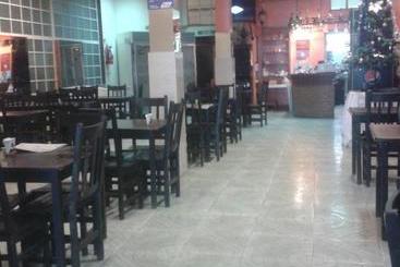پانسیون Hostal Las Carretas