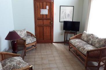 Cabañas Y Departamentos Las Golondrinas
