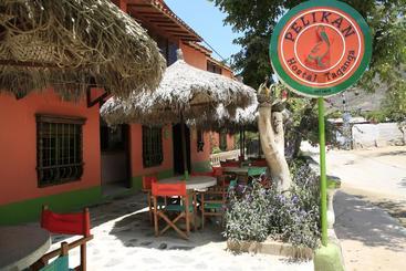 پانسیون Hostal Pelikan Taganga