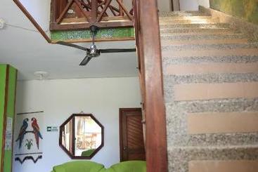 پانسیون Hostal Pelikan Taganga