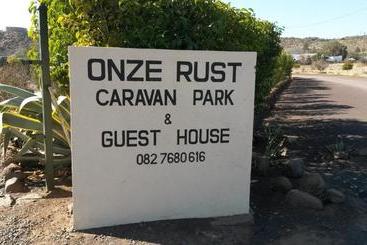 پانسیون Onze Rust Guest House And Caravanpark