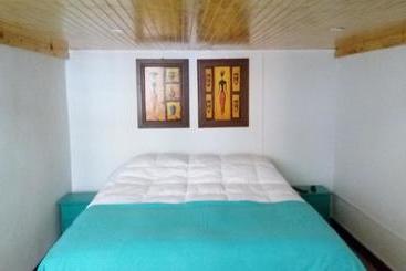 پانسیون Hostal Vicmar