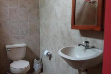 هاستل Hospedaje Dannita B&b