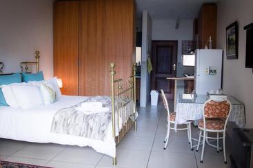 پانسیون De Zoete Rust Guesthouse