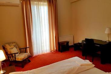 پانسیون Guesthouse Villa Elizabet