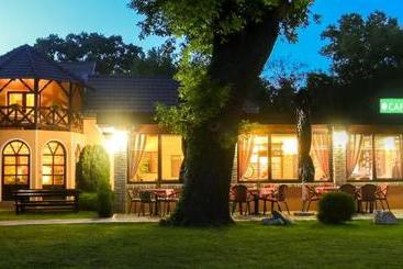 پانسیون Guesthouse Villa Elizabet