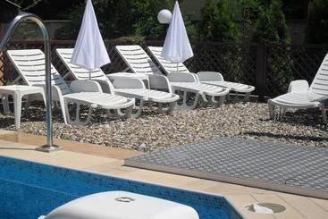 پانسیون Guesthouse Villa Elizabet