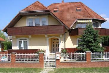 پانسیون Jakab Ház