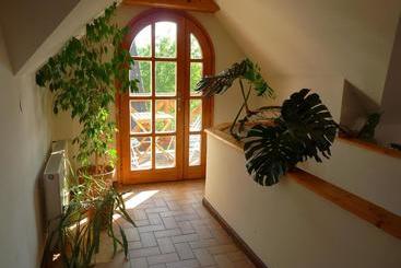 پانسیون Aranyház Apartmanszállás