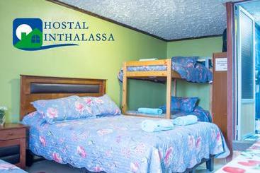 پانسیون Hostal Inthalassa Caldera