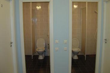 پانسیون Kuressaare Airport Guest House